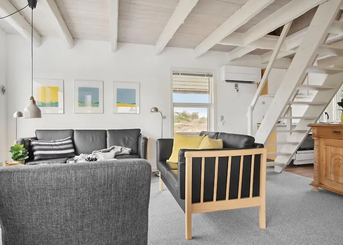 Andrine - 700m From The Sea By Interhome Дом отдыха Хенне-Странн