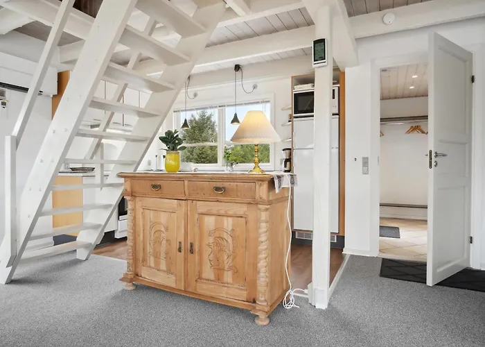 Andrine - 700m From The Sea By Interhome *