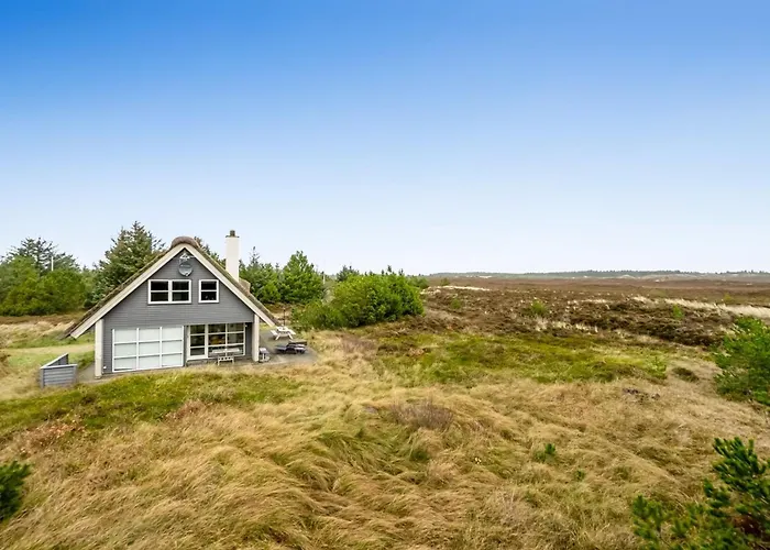 Andrine - 700m From The Sea By Interhome